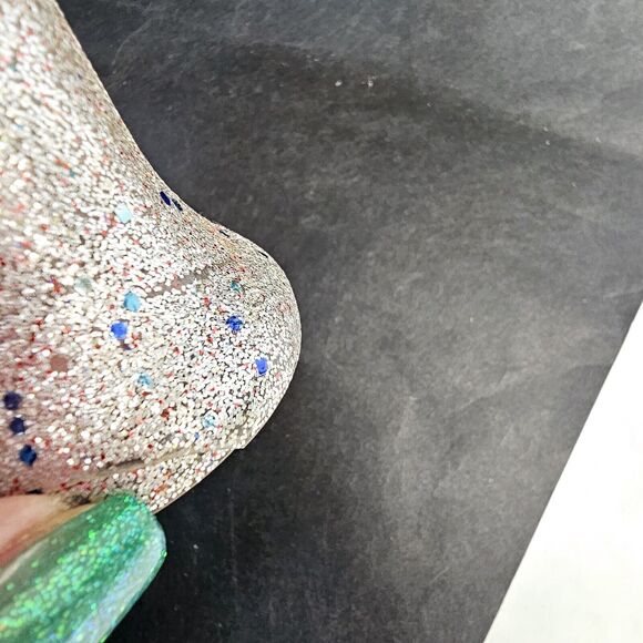 Vintage 6 Hard Plastic Gold Silver Glitter Bell Christmas Tree Ornaments Retro! - Picture 7 of 11